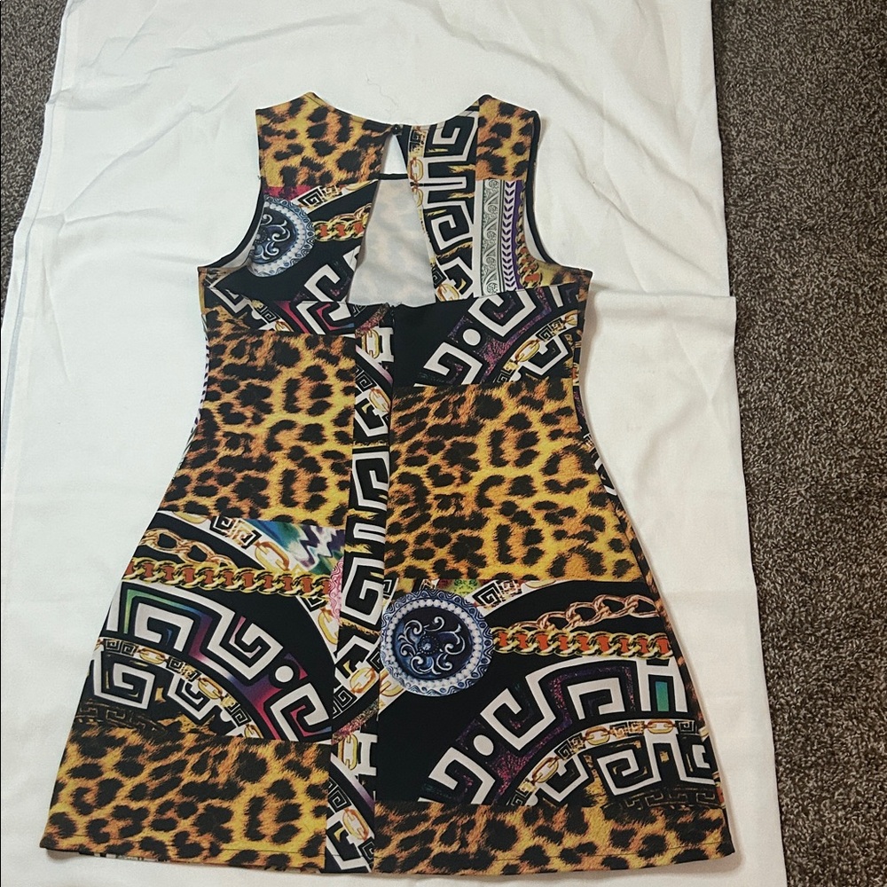 Banana ❤️ Multicolor Patterned Mini Dress - Picture 3 of 3